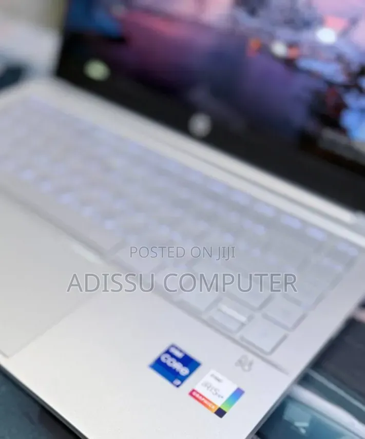 New Laptop HP Pavilion 14 16GB Intel Core i7 SSD 512GB