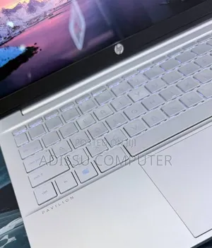 New Laptop HP Pavilion 14 16GB Intel Core i7 SSD 512GB