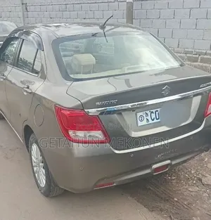 Suzuki Dzire 2022 Gray