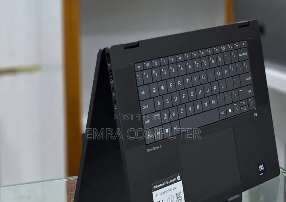 New Laptop HP 16GB Intel Core Ultra 7 SSD 1T