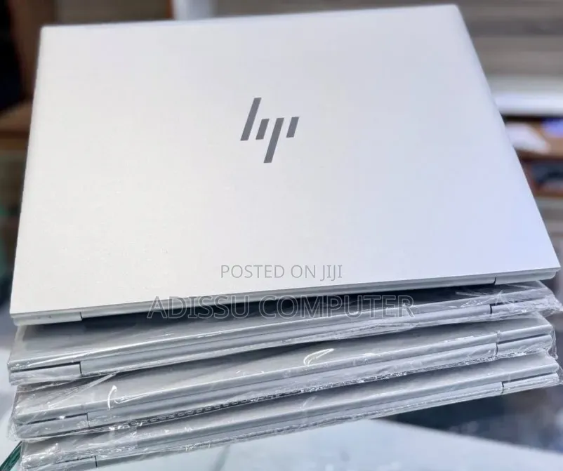 New Laptop HP EliteBook 840 G10 16GB Intel Core i7 SSD 512GB