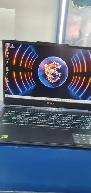 New Laptop MSI Cyborg 15 16GB Intel Core i7 SSD 1T
