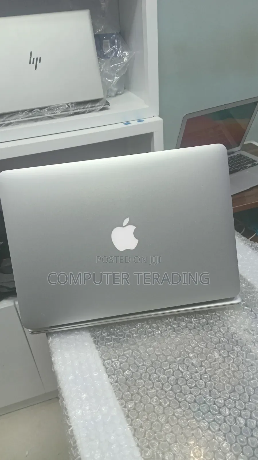 New Laptop Apple MacBook Air 2017 8GB Intel Core i5 SSD 128GB