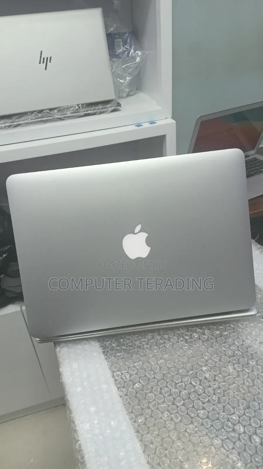 New Laptop Apple MacBook Air 2017 8GB Intel Core i5 SSD 128GB