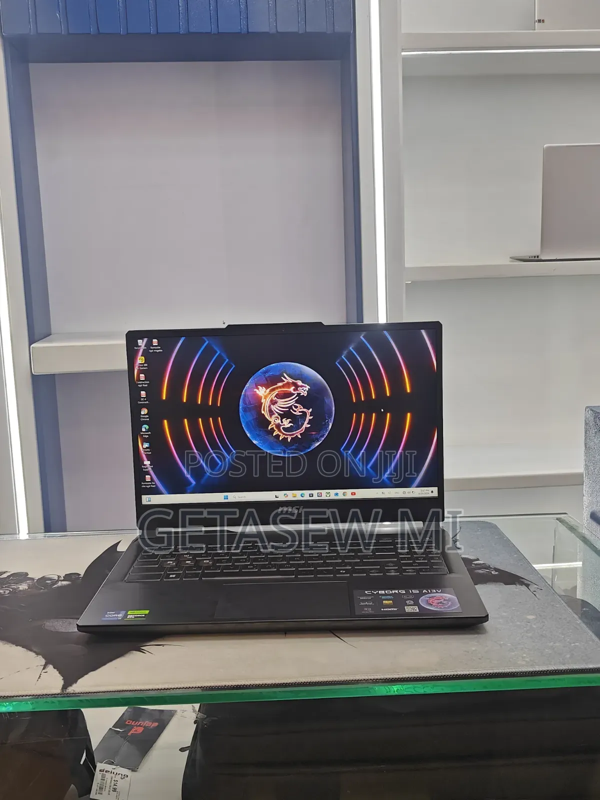 New Laptop MSI Cyborg 15 16GB Intel Core i7 SSD 1T