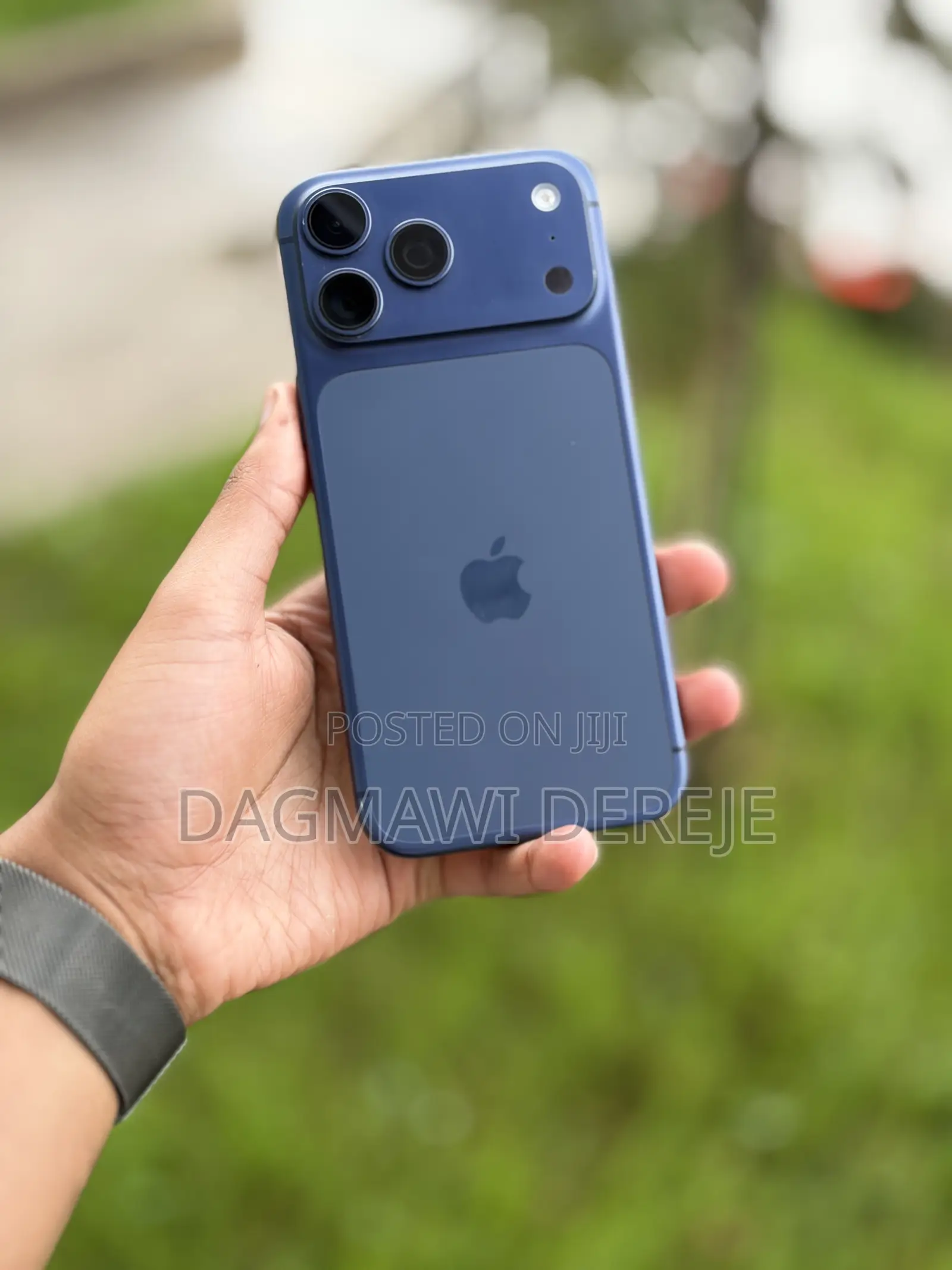 New Apple iPhone 17 Pro Max 256 GB Blue