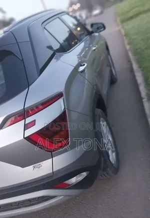 Hyundai Creta 2023 Silver