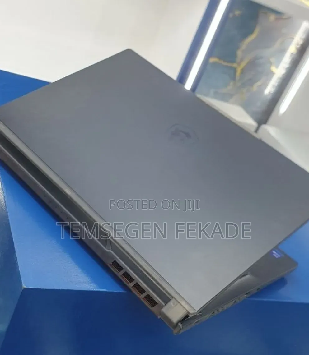 New Laptop MSI Cyborg 15 16GB Intel Core i7 SSD 1T