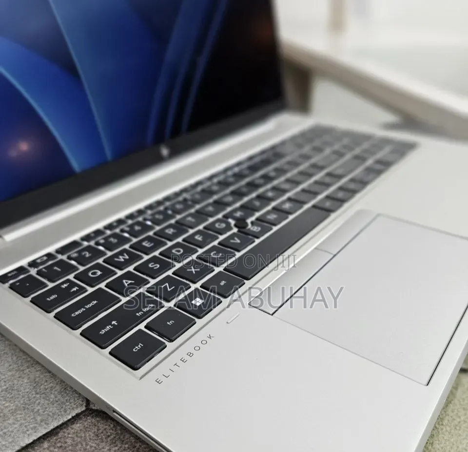 New Laptop HP EliteBook 850 G8 16GB Intel Core i7 SSD 512GB