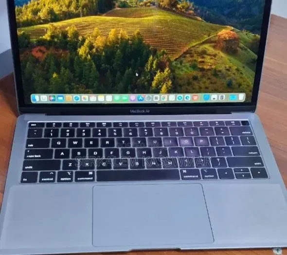New Laptop Apple MacBook Air 2019 8GB Intel Core i5 SSD 128GB