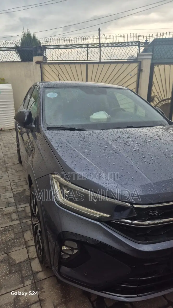 Volkswagen Taigo 2022 Gray