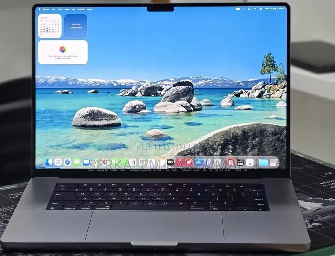 New Laptop Apple MacBook Pro 2021 M1 32GB Apple M1 Pro SSD 512GB