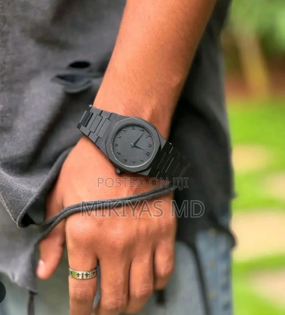 Aura Arabic Black Watch