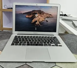 Laptop Apple MacBook Air 2017 8GB Intel Core i5 SSD 256GB