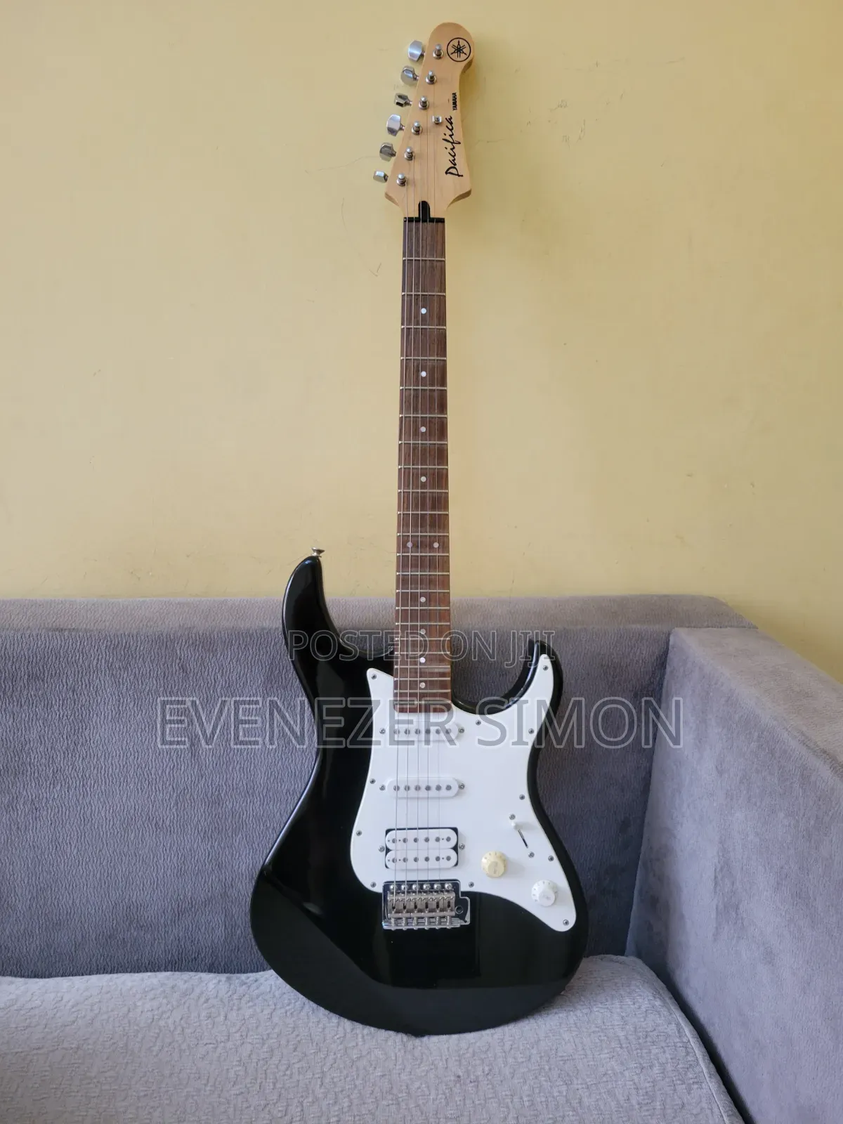 Yamaha Electric Guitar