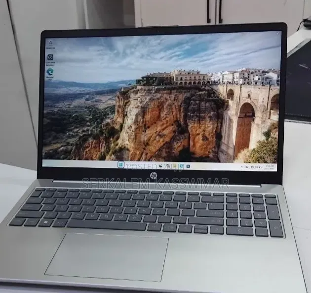 New Laptop HP Stream Notebook 16GB Intel Core i7 SSD 1T