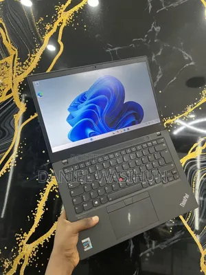 New Laptop Lenovo ThinkPad T14s Gen 2 16GB Intel Core i7 SSD 512GB