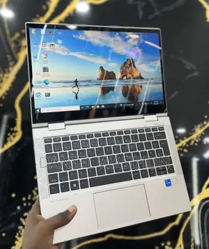 New Laptop HP EliteBook 830 G8 16GB Intel Core i5 SSD 512GB
