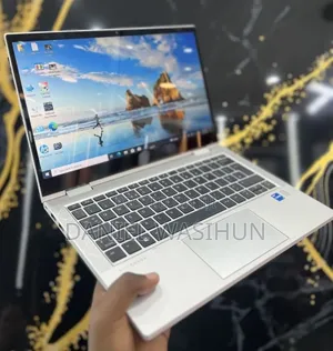 New Laptop HP EliteBook 830 G8 16GB Intel Core i5 SSD 512GB