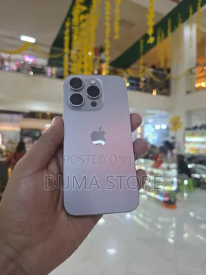 Apple iPhone 15 Pro 128 GB Silver