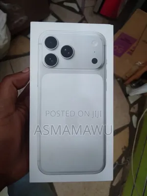 New Apple iPhone 17 Pro Max 256 GB Silver
