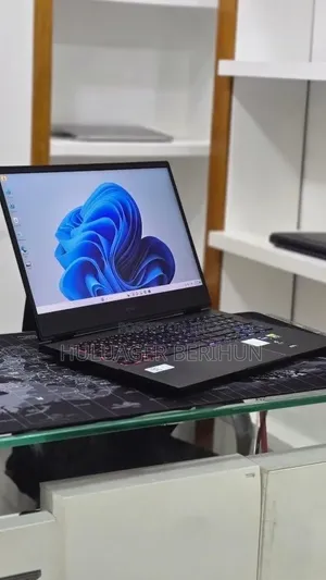 New Laptop HP OmniBook X Flip 16" 16GB Intel Core i7 SSD 512GB