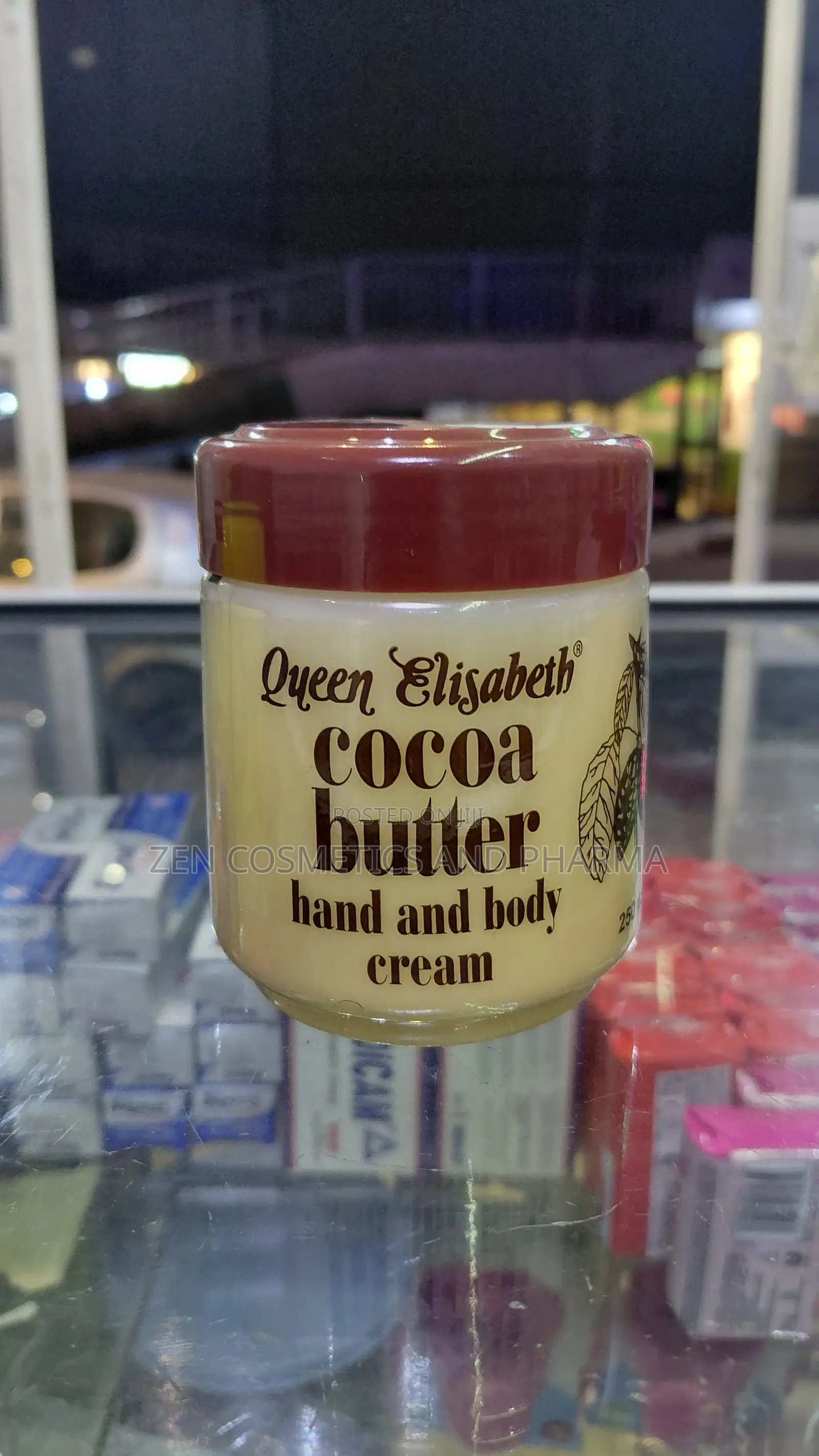 Queen Elizabeth Cocoa Butter --- 125ml