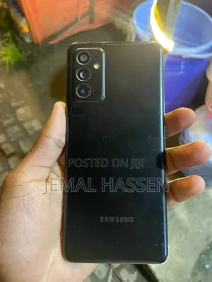 New Samsung Galaxy Quantum 2 128 GB Black