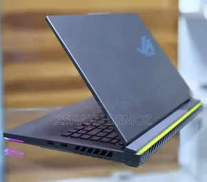 New Laptop Asus ROG Strix G16 16GB Intel Core i9 SSD 1T