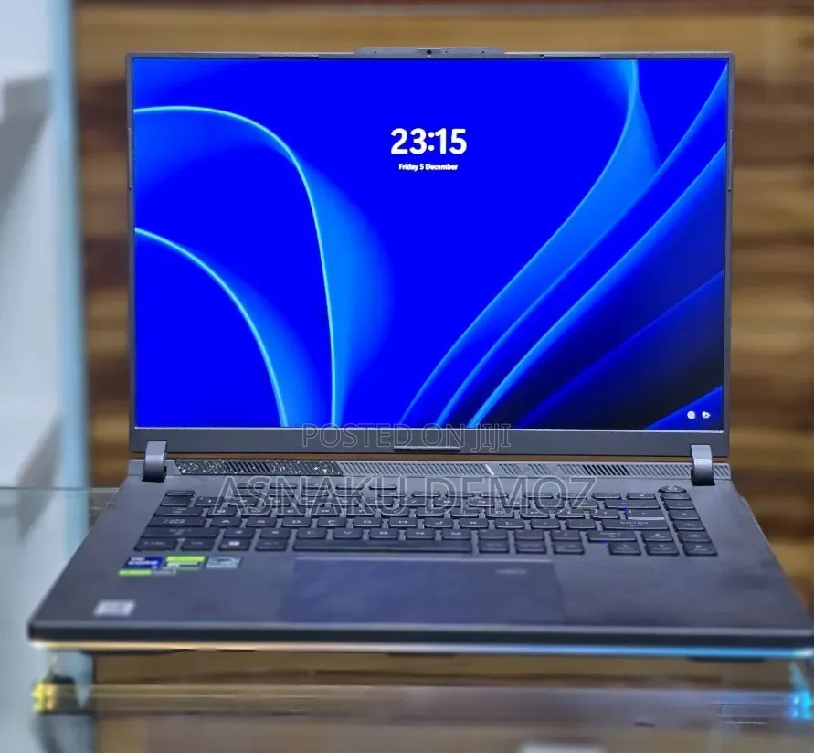 New Laptop Asus ROG Strix G16 16GB Intel Core i9 SSD 1T