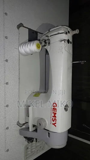 Gemsy Sewing Machine