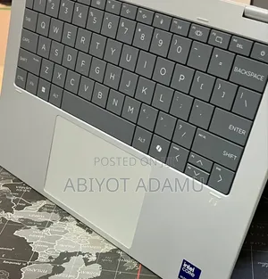 New Laptop HP OmniBook Ultra Flip 14" 16GB Intel SSD 1T