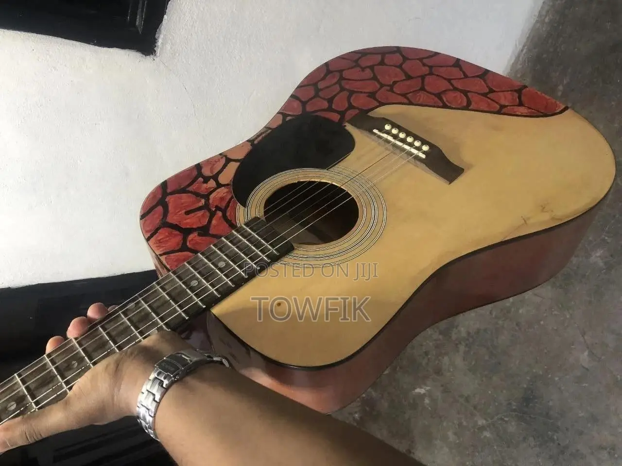 Acoustic Guitar