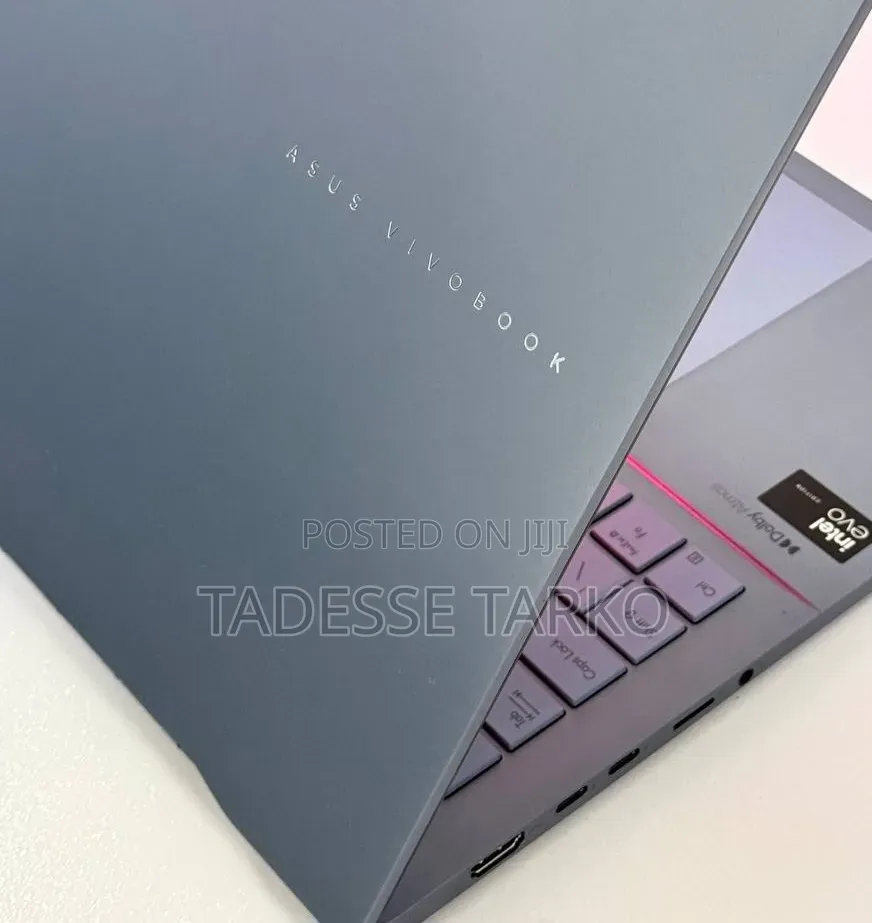 New Laptop Asus 32GB Intel Core Ultra 9 SSD 512GB