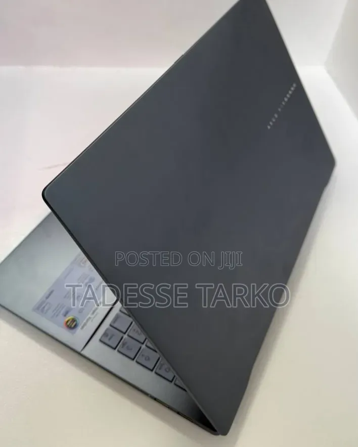 New Laptop Asus 32GB Intel Core Ultra 9 SSD 512GB