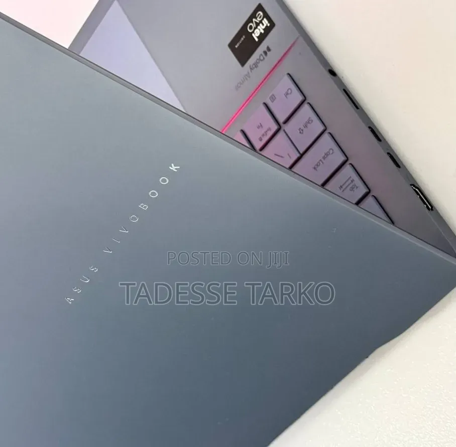 New Laptop Asus 32GB Intel Core Ultra 9 SSD 512GB