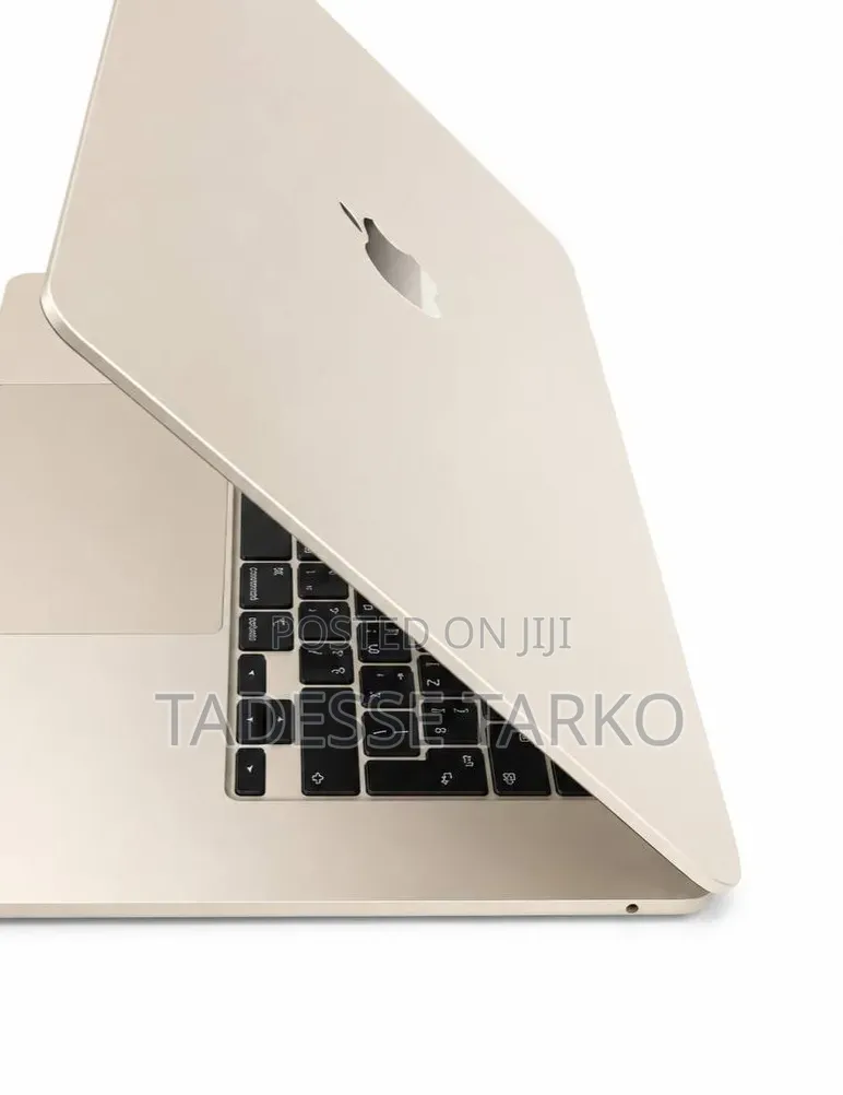 New Laptop Apple MacBook Air 2023 M2 8GB Apple M2 SSD 256GB