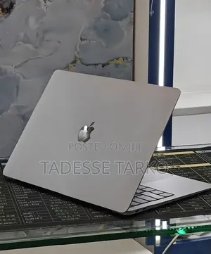 New Laptop Apple MacBook Air 2020 M1 16GB Apple M1 SSD 1T