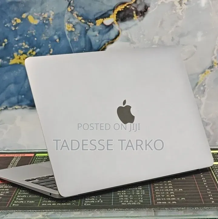 New Laptop Apple MacBook Air 2020 M1 16GB Apple M1 SSD 1T
