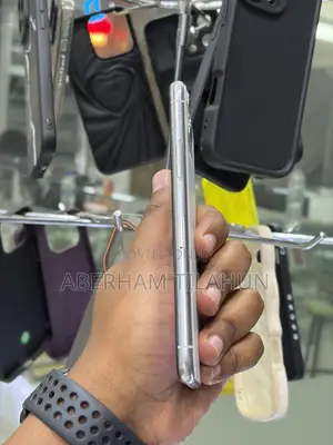 Apple iPhone 11 Pro 64 GB White