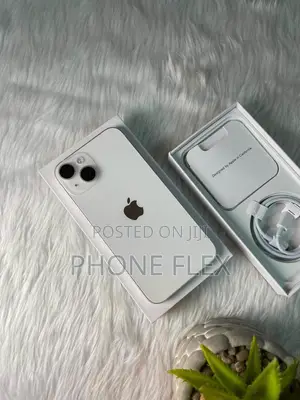 Apple iPhone 13 128 GB