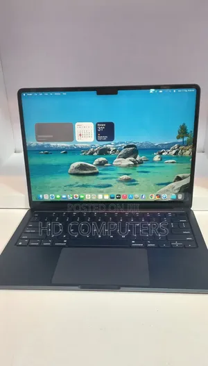 New Laptop Apple MacBook Air 2022 M2 8GB Apple M2 SSD 256GB