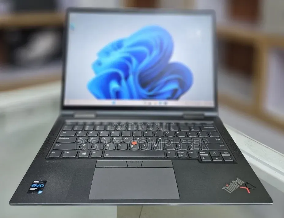 New Laptop Lenovo ThinkPad X1 Yoga 16GB Intel Core i7 SSD 512GB