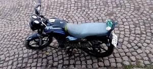 TVS HLX 125 2014 Blue