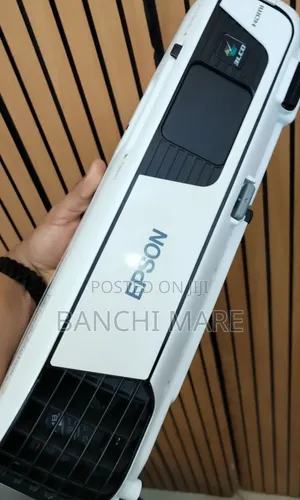 EPSON Projector
Model Name:  EB-S31
Has