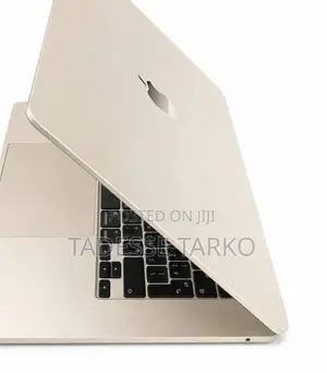 New Laptop Apple MacBook Air 2023 M2 8GB Apple M2 SSD 256GB