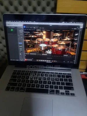 Laptop Apple MacBook 2015 16GB Intel Core i7 SSD 1T