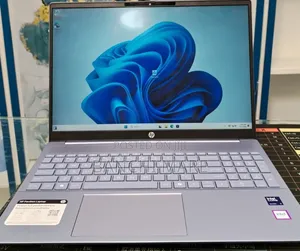 New Laptop HP Pavilion 15 16GB Intel Core Ultra 7 SSD 1T
