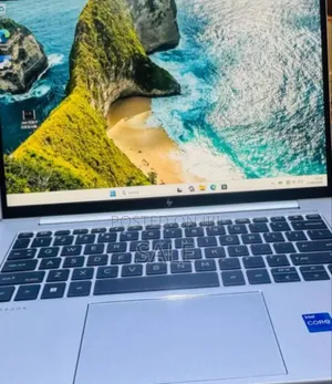 New Laptop HP EliteBook 840 G10 16GB Intel Core i7 SSD 512GB