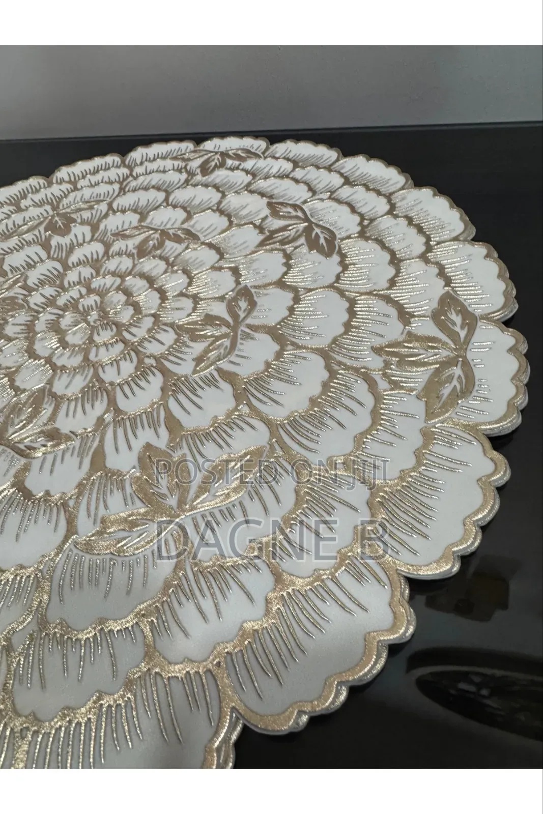 Table Mat Elegant Design ጥራት ያለዉ ክብ ዲዛይን የጠረጴዛ ምንጣፍ